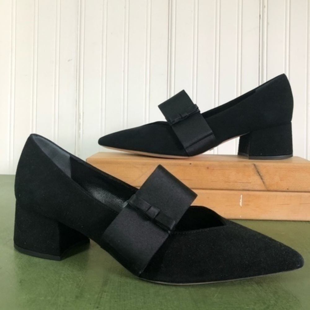 Sebastian Milano NWT Suede Nero Ribbon Bow Heels